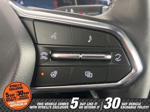 Certified 2025 Chevrolet Equinox LT w/ LPO, Floor Liner Package image 32