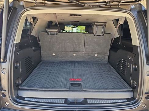Used 2019 GMC Yukon XL Denali w/ Denali Ultimate Package image 27