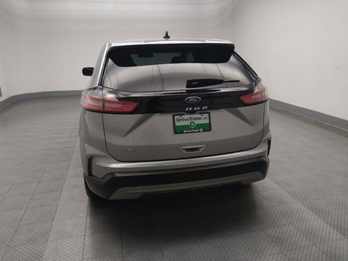 Used 2023 Ford Edge SEL image 6