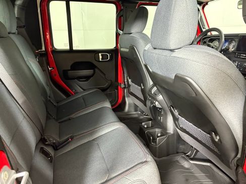 New 2026 Jeep Gladiator Rubicon AWD/4WD image 17