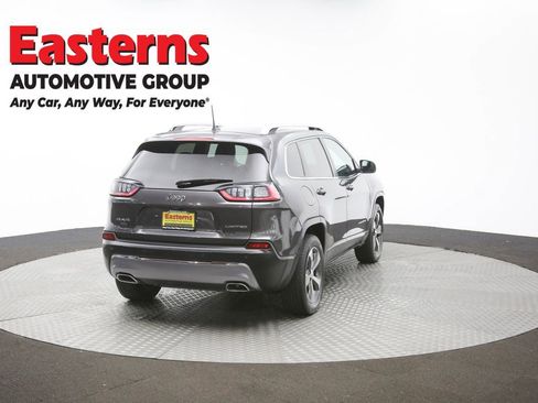 Used 2021 Jeep Cherokee Limited image 36