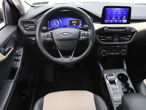 Used 2022 Ford Escape Titanium w/ Titanium Elite Package image 13