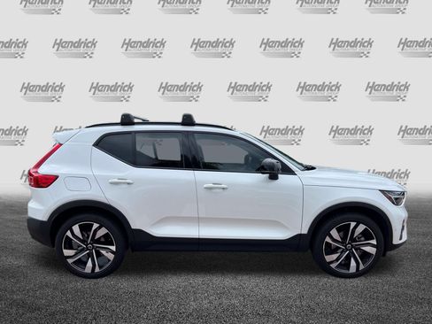 Used 2025 Volvo XC40 B5 Ultra w/ Protection Package Premier AWD/4WD image 11