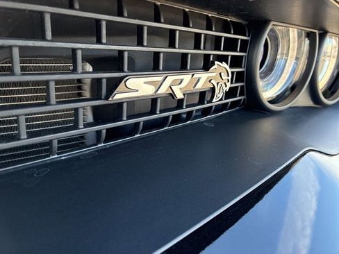 Used 2021 Dodge Challenger SRT Hellcat image 9