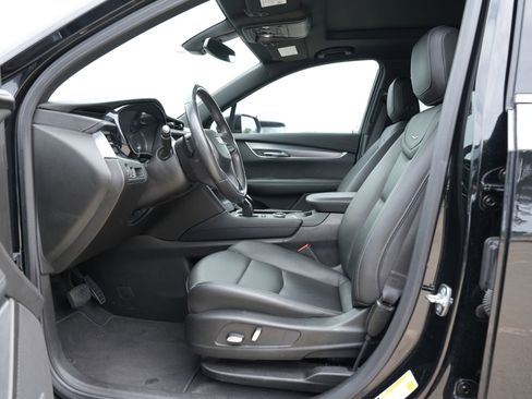 Used 2024 Cadillac XT6 Luxury FWD image 18