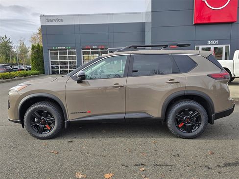 New 2026 Nissan Rogue Rock Creek image 8