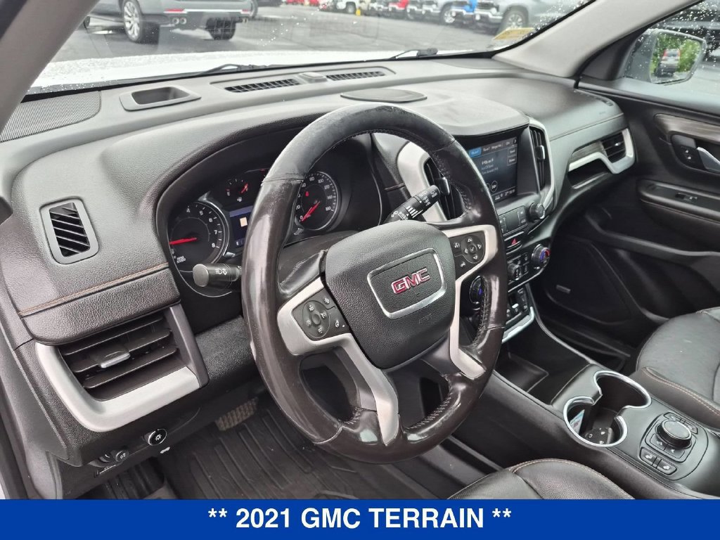 Used 2021 GMC Terrain SLT w/ Infotainment Package II AWD/4WD image 13