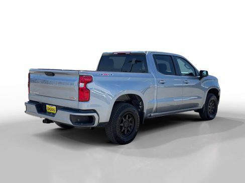 Used 2024 Chevrolet Silverado 1500 RST AWD/4WD image 5