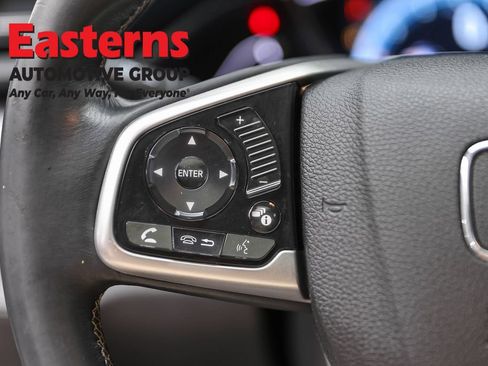 Used 2017 Honda Civic Touring image 15