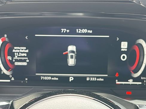 Used 2022 Nissan Pathfinder Platinum w/ Cargo Package FWD image 14