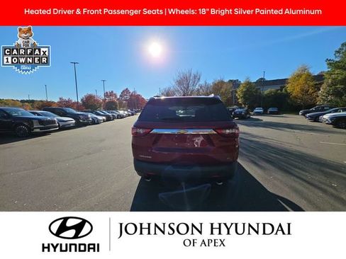 Used 2019 Chevrolet Traverse LT image 16