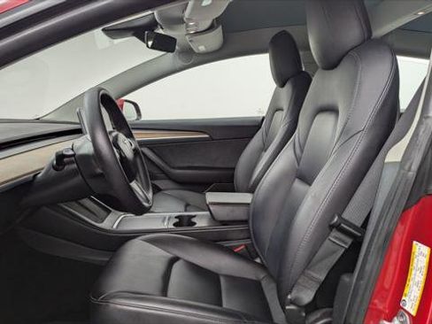 Used 2022 Tesla Model 3 Standard Range image 13