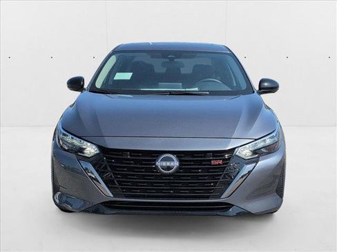 New 2025 Nissan Sentra SR w/ SR Premium Package FWD image 2