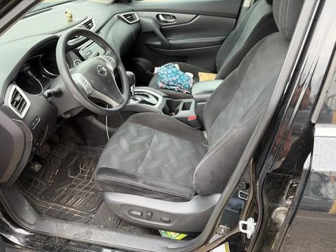 Used 2016 Nissan Rogue SV AWD/4WD image 7