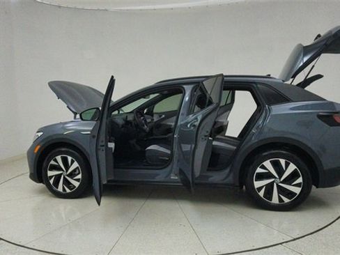 Used 2025 Volkswagen ID.4 Pro image 78