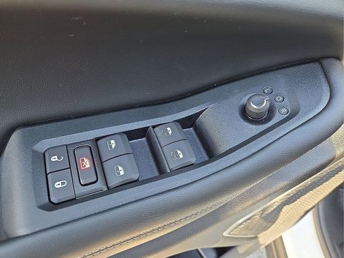 New 2026 Jeep Grand Cherokee Limited w/ Luxury Tech Group II image 15