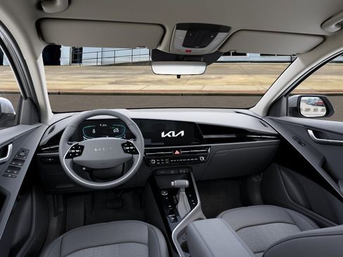 New 2026 Kia Niro EX image 16