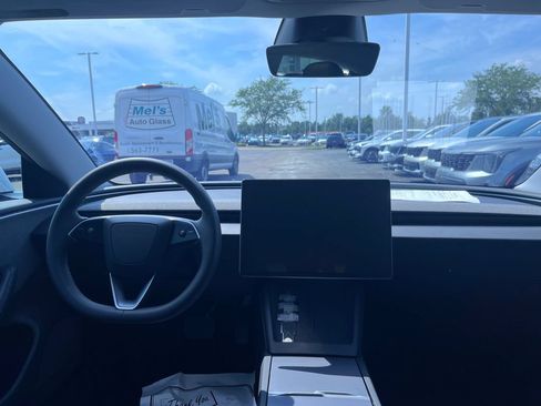 Used 2024 Tesla Model 3 RWD image 18