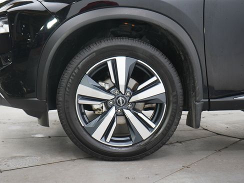 Used 2023 Nissan Rogue SL AWD/4WD image 30