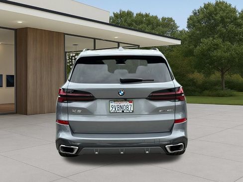 Used 2026 BMW X5 sDrive40i w/ M Sport Package RWD image 10