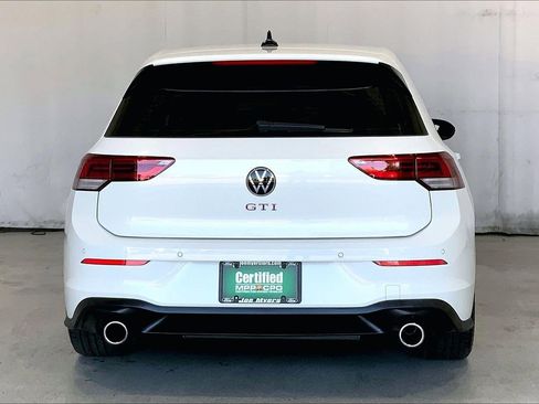Used 2024 Volkswagen GTI SE FWD image 3