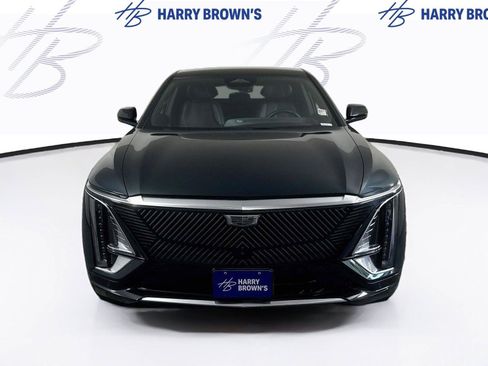 Used 2024 Cadillac Lyriq Luxury w/ LPO, Floor Liner Package AWD/4WD image 27