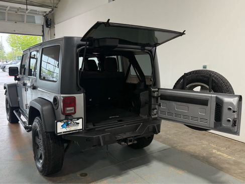 Used 2013 Jeep Wrangler Unlimited Sport AWD/4WD image 4