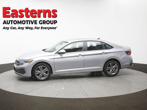 Used 2024 Volkswagen Jetta SE FWD image 57