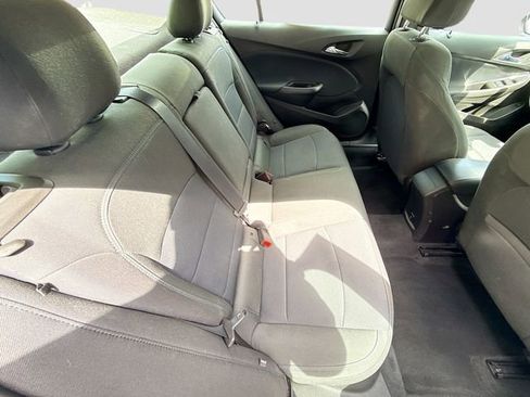 Used 2018 Chevrolet Cruze LT w/ Convenience Package FWD image 27