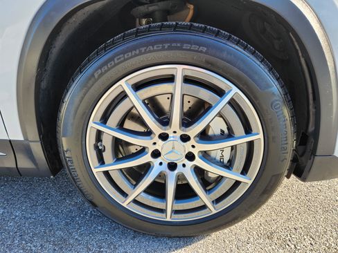 Used 2021 Mercedes-Benz GLA 35 AMG 4MATIC image 7