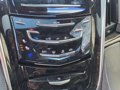 Used 2019 Cadillac Escalade Platinum AWD/4WD image 14