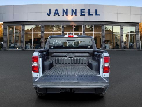 New 2026 Ford Maverick Lariat w/ Black Appearance Package image 5