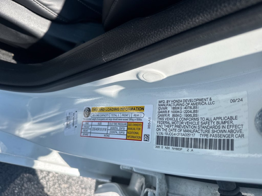 Used 2025 Acura Integra A-Spec FWD image 26