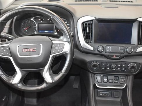 Used 2019 GMC Terrain SLT w/ Infotainment Package II AWD/4WD image 16