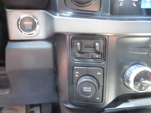 Used 2023 Ford F450 Platinum AWD/4WD image 31