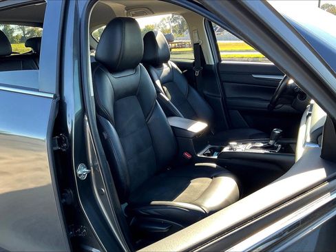 Used 2019 MAZDA CX-5 Touring image 8