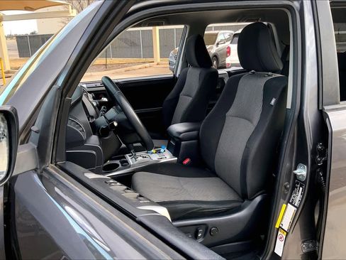 Used 2019 Toyota 4Runner SR5 image 7