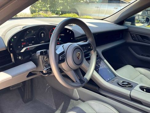 Used 2024 Porsche Taycan image 16