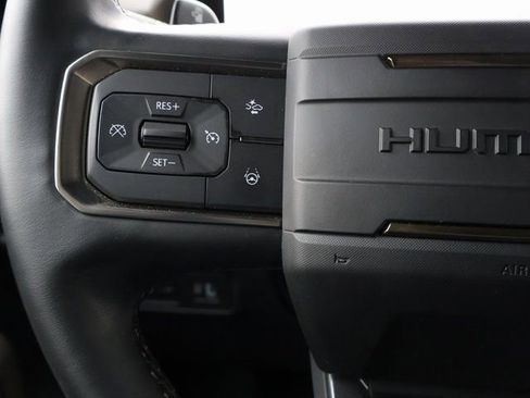 Certified 2025 GMC Hummer EV 2X AWD/4WD image 40