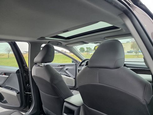 Used 2019 Toyota Camry LE image 16