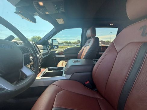 Used 2020 Ford F250 King Ranch w/ King Ranch Ultimate Package AWD/4WD image 10