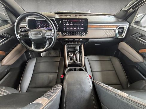 Used 2025 GMC Canyon Denali AWD/4WD image 20