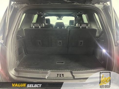 Used 2018 Ford Expedition Limited w/ Equipment Group 301A AWD/4WD image 10