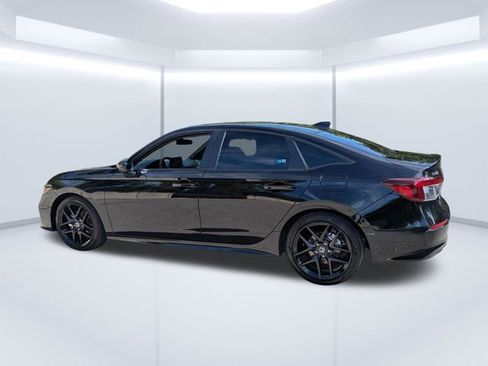 Used 2025 Honda Civic Sport image 6