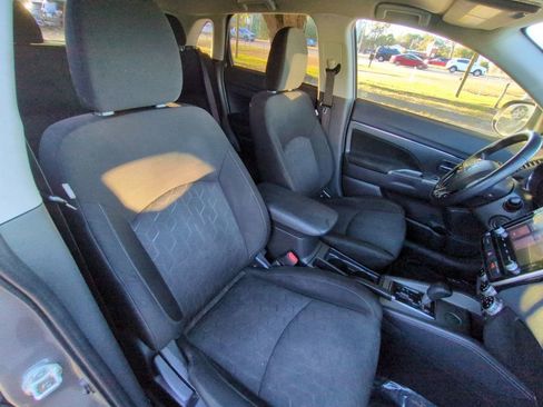 Used 2021 Mitsubishi Outlander Sport SE image 20