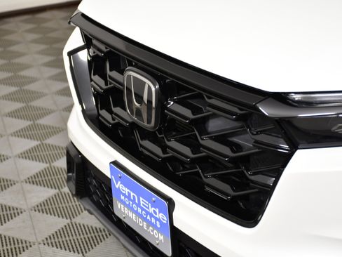 Certified 2025 Honda CR-V Sport-L image 11