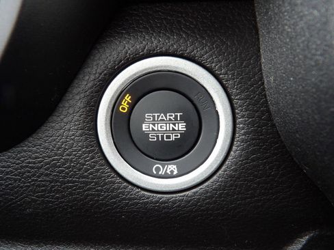 Used 2025 RAM 1500 Tradesman AWD/4WD image 22