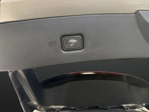 Used 2016 Lincoln MKX Reserve w/ Climate Package image 14