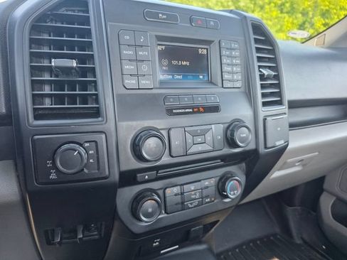 Used 2016 Ford F150 XL w/ Equipment Group 101A Mid AWD/4WD image 10