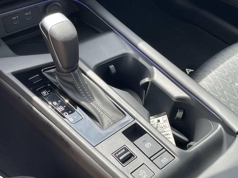 New 2026 Nissan Sentra SV w/ SV Convenience Package FWD image 27